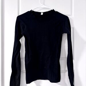 Athletic black  Long Sleeve Shirt